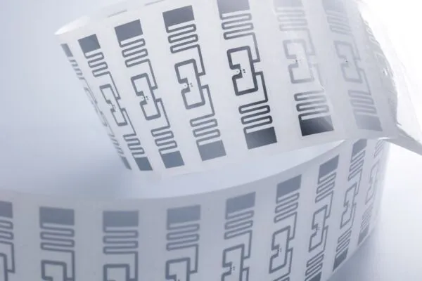 ​Zugangskontrolle: RFID vs. Biometrie