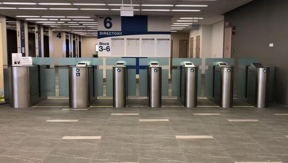 Wie funktionieren Drehkreuz-Zugangskontrollsysteme?