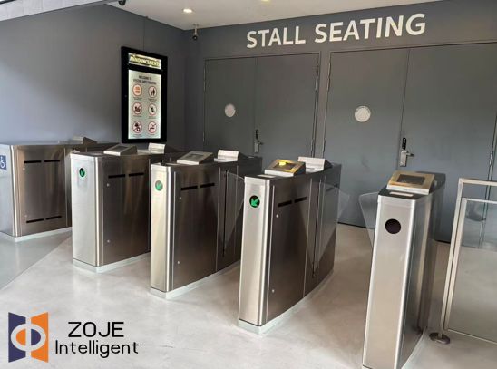 ZOJE Flap Turnstile Gate erfolgreich in Singapur und Uruguay installiert